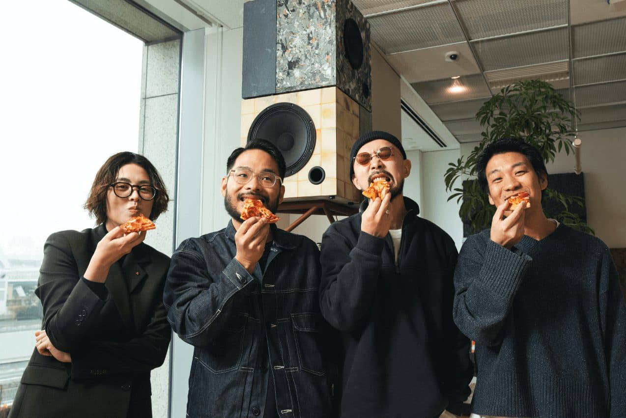 “音の旅”と“素材の音”が出会って実現　たった３日のコラボレーション展をふりかえって  MIDNIGHT PIZZA CLUB（仲野太賀・阿部裕介・上出遼平）× noon by material record