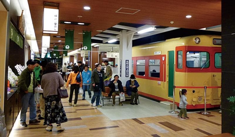 Joshinetsu Expressway Yokokawa Service Area