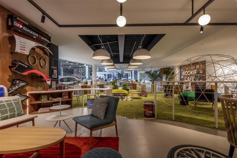ROOKIE CAFE