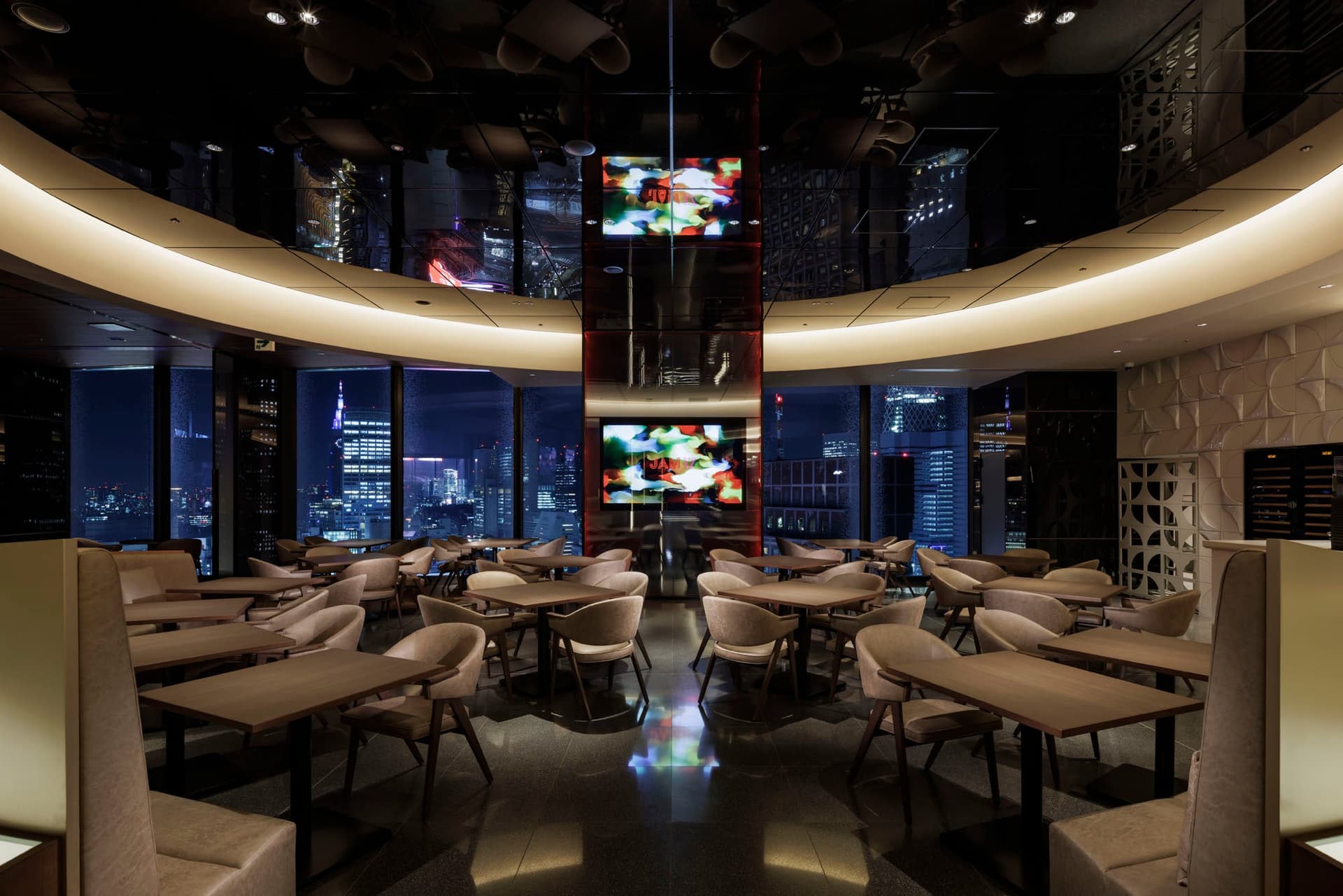 HOTEL GROOVE SHINJUKU , A PARKROYAL Hotel / JAM17 DINING & BAR