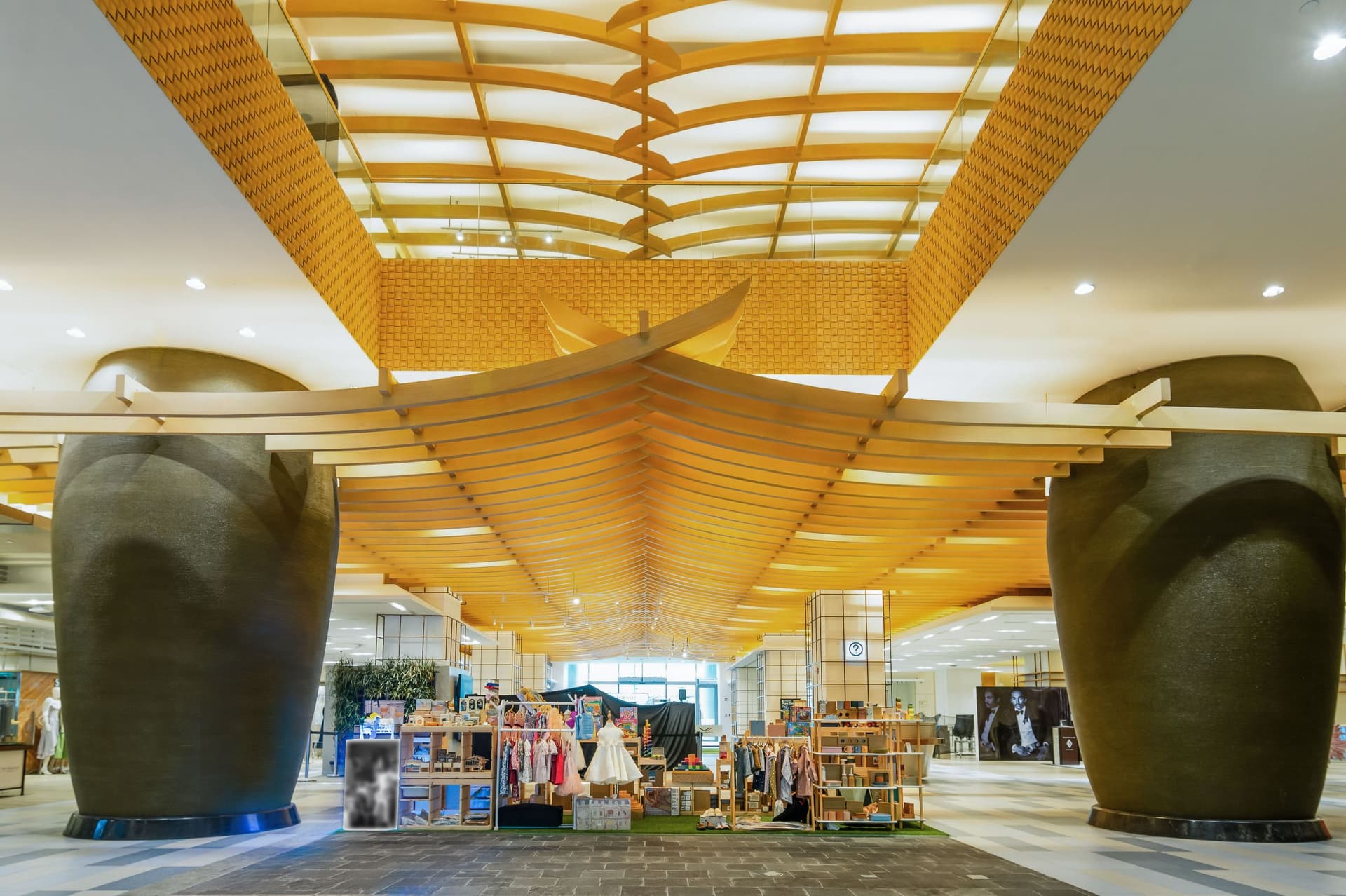 MITSUKOSHI BGC
