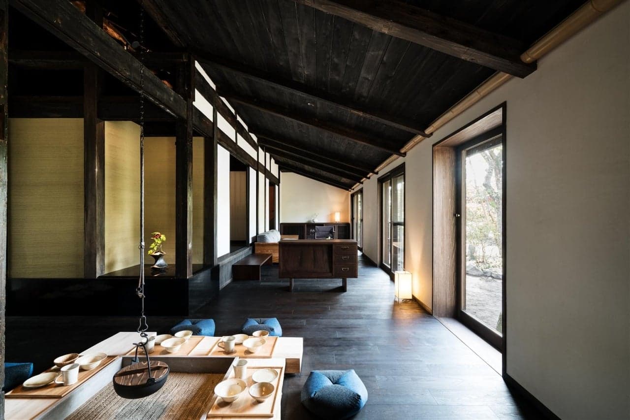 Kiraku Obi Aiyatei
