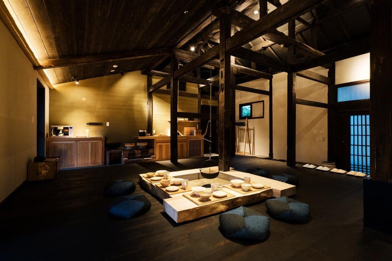 Kiraku Obi Aiyatei