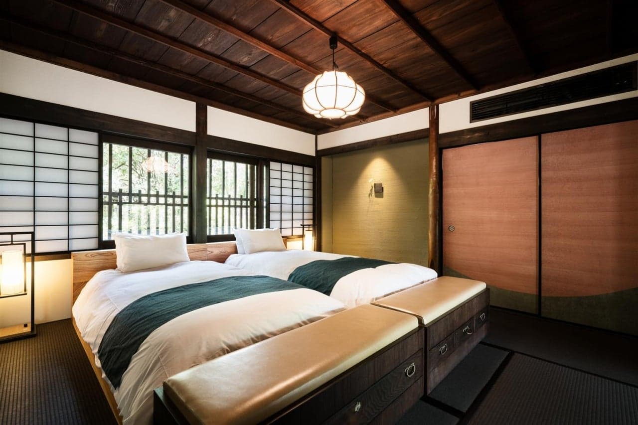 Kiraku Obi Aiyatei