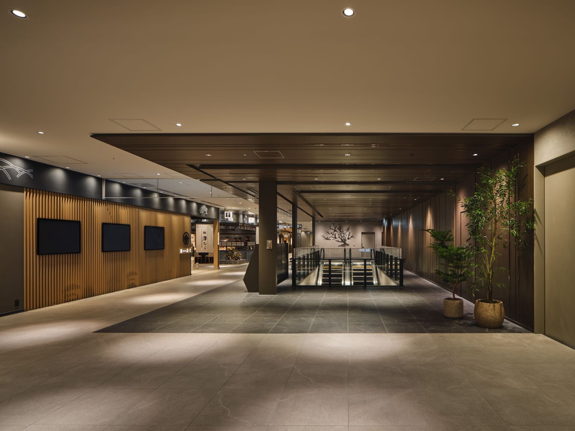 グラングリーン大阪(GRAND GREEN OSAKA)南館6