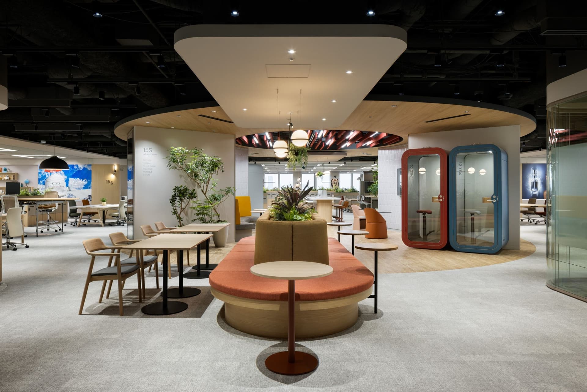 L'Oréal Japan Head Office Office "Beauty Valley"