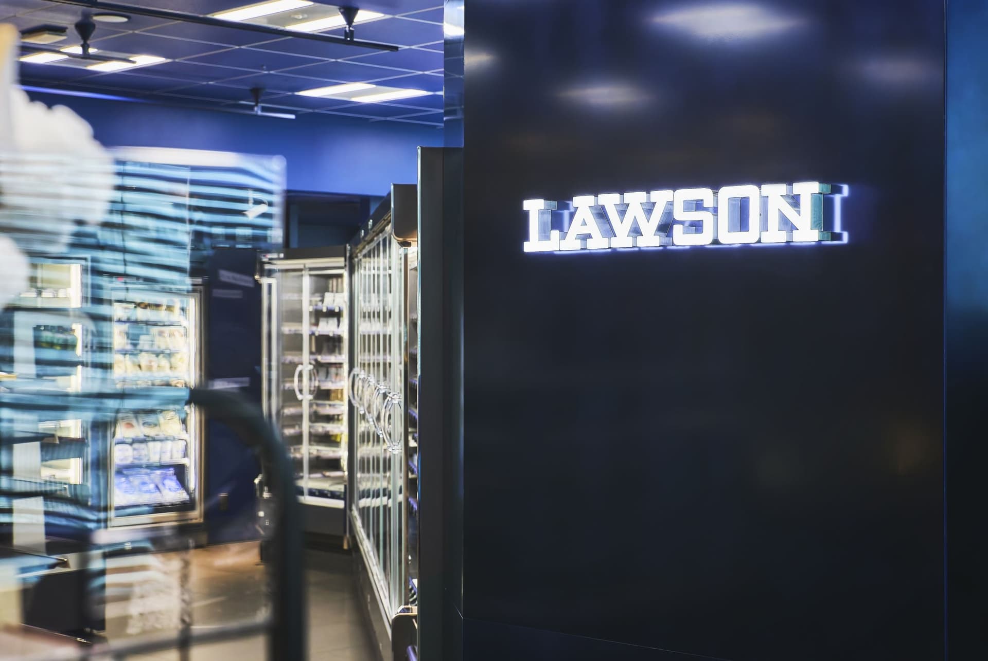 Lawson S KDDI Takanawa Head Office Store 5