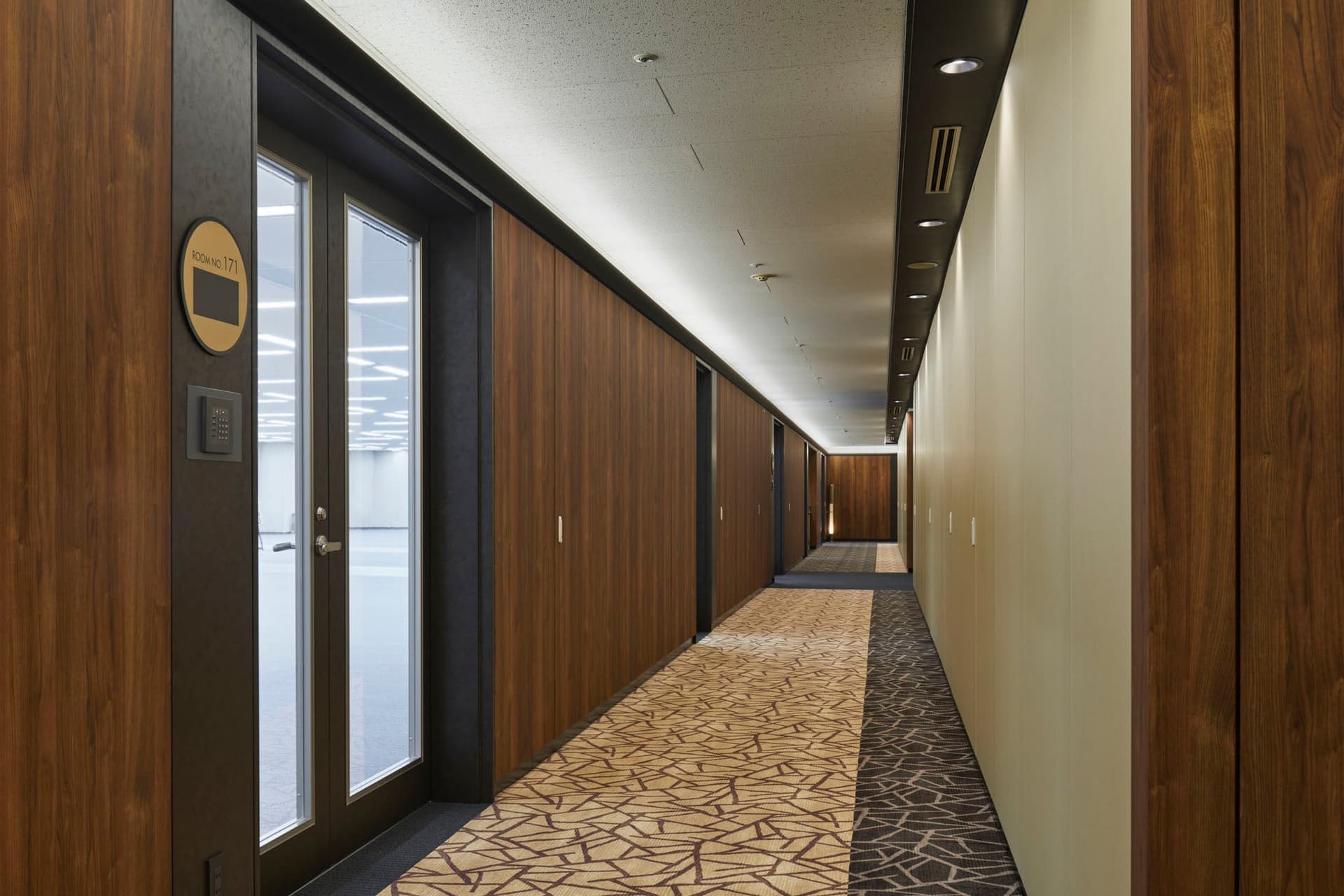 Shinagawa Grand Central Tower Common Area Renewal Project 2