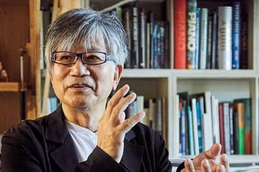 Nomura Kogyo创意总部执行创意总监Keiyo Suzuki