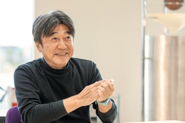 东洋大学社会学系社会心理学教授户梶亚纪彦