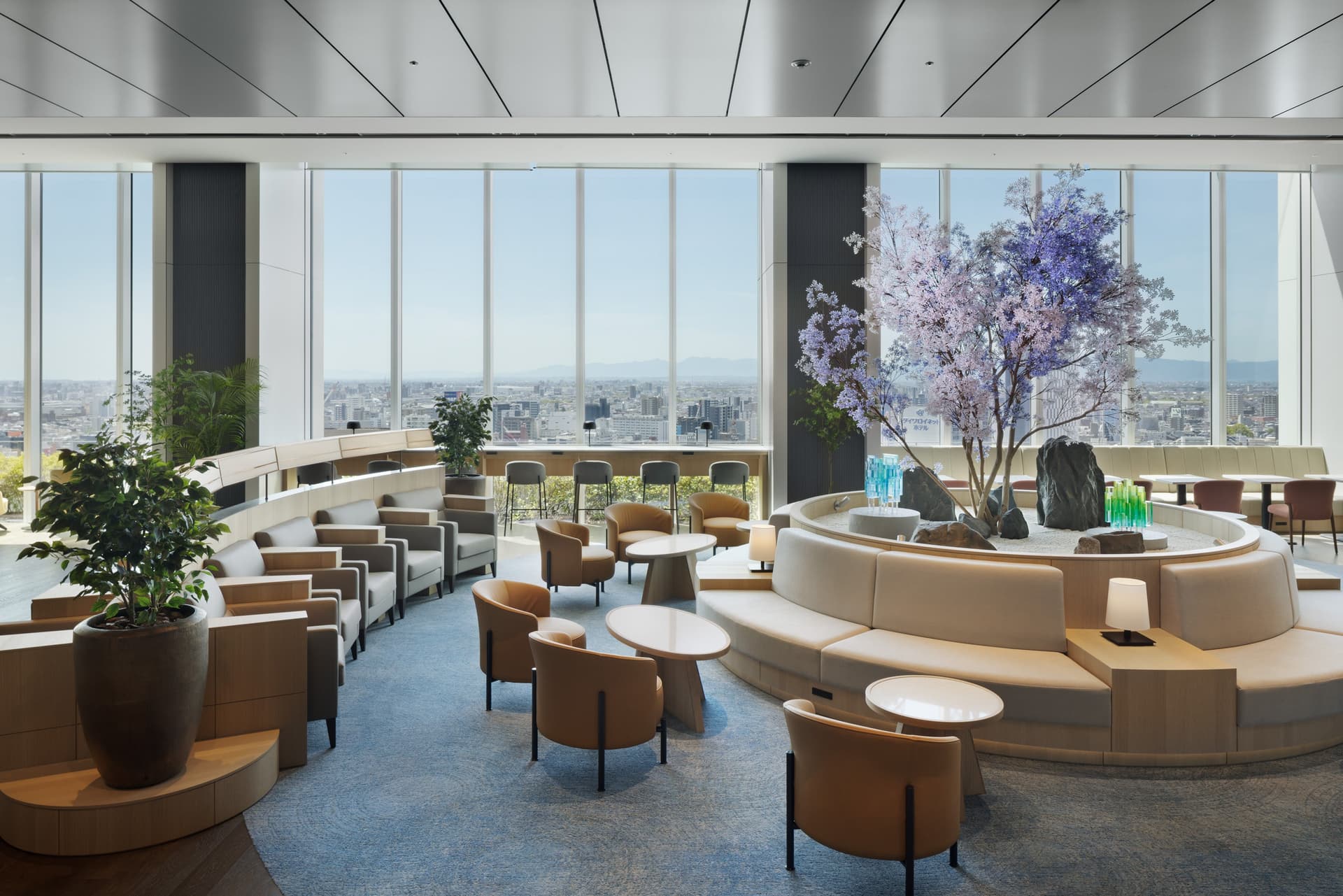 JRゲートタワー「GATE TOWER LOUNGE」1